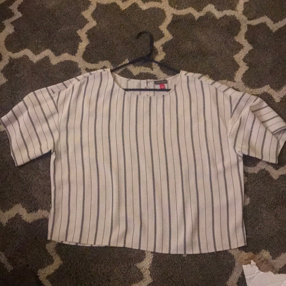 Vince Camuto 3/4 sleeve shirt- loose blouse-size L